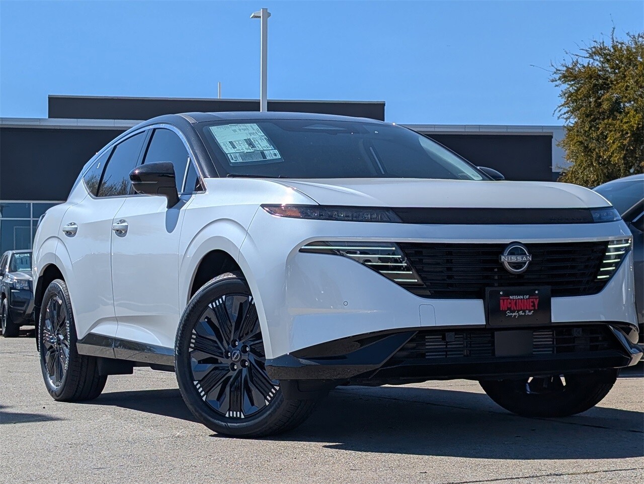 2026 Nissan Murano Platinum photo 2