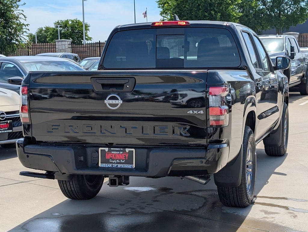New 2026 Nissan Frontier SV Truck Crew Cab