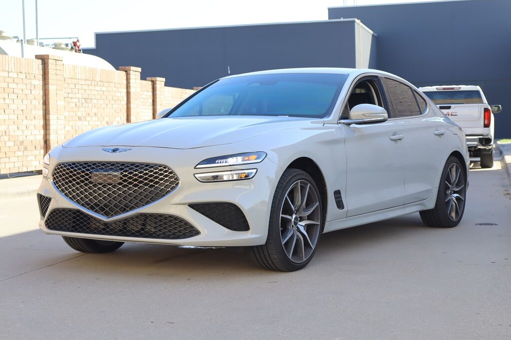 Used 2026 Genesis G70 2.5T w/Nav/Optiongrp01 Sedan