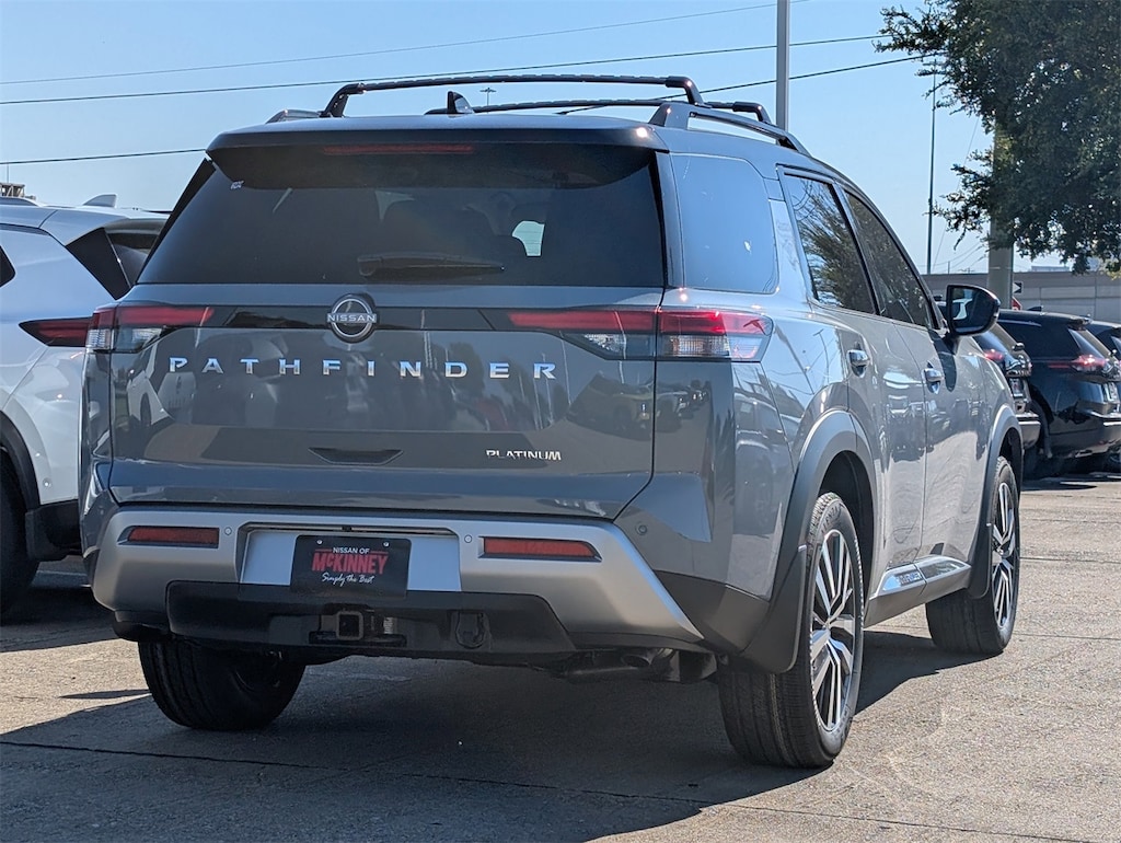 New 2025 Nissan Pathfinder Platinum SUV