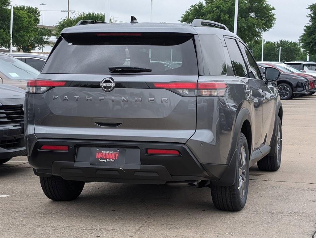 New 2026 Nissan Pathfinder SV SUV