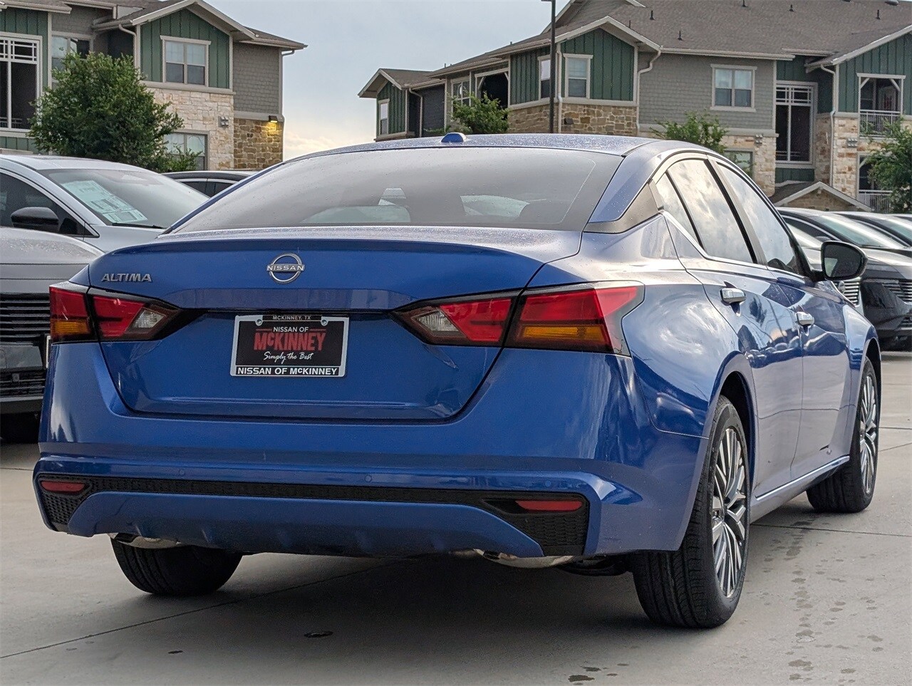 2025 Nissan Altima SV photo 4