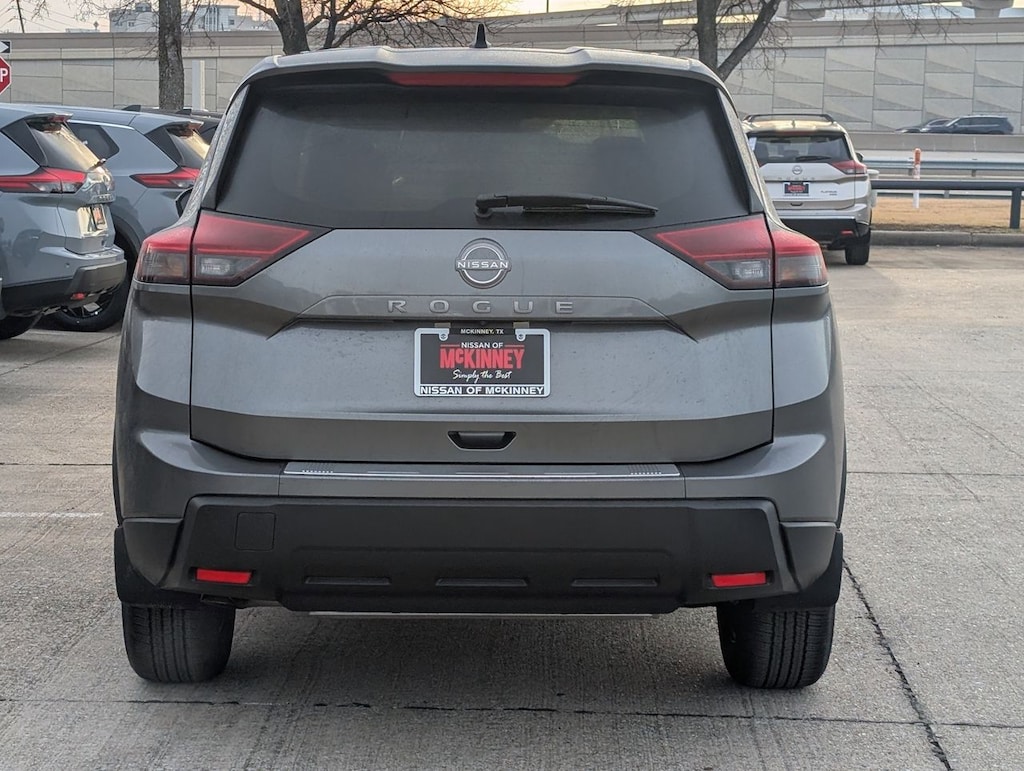 New 2026 Nissan Rogue SV SUV