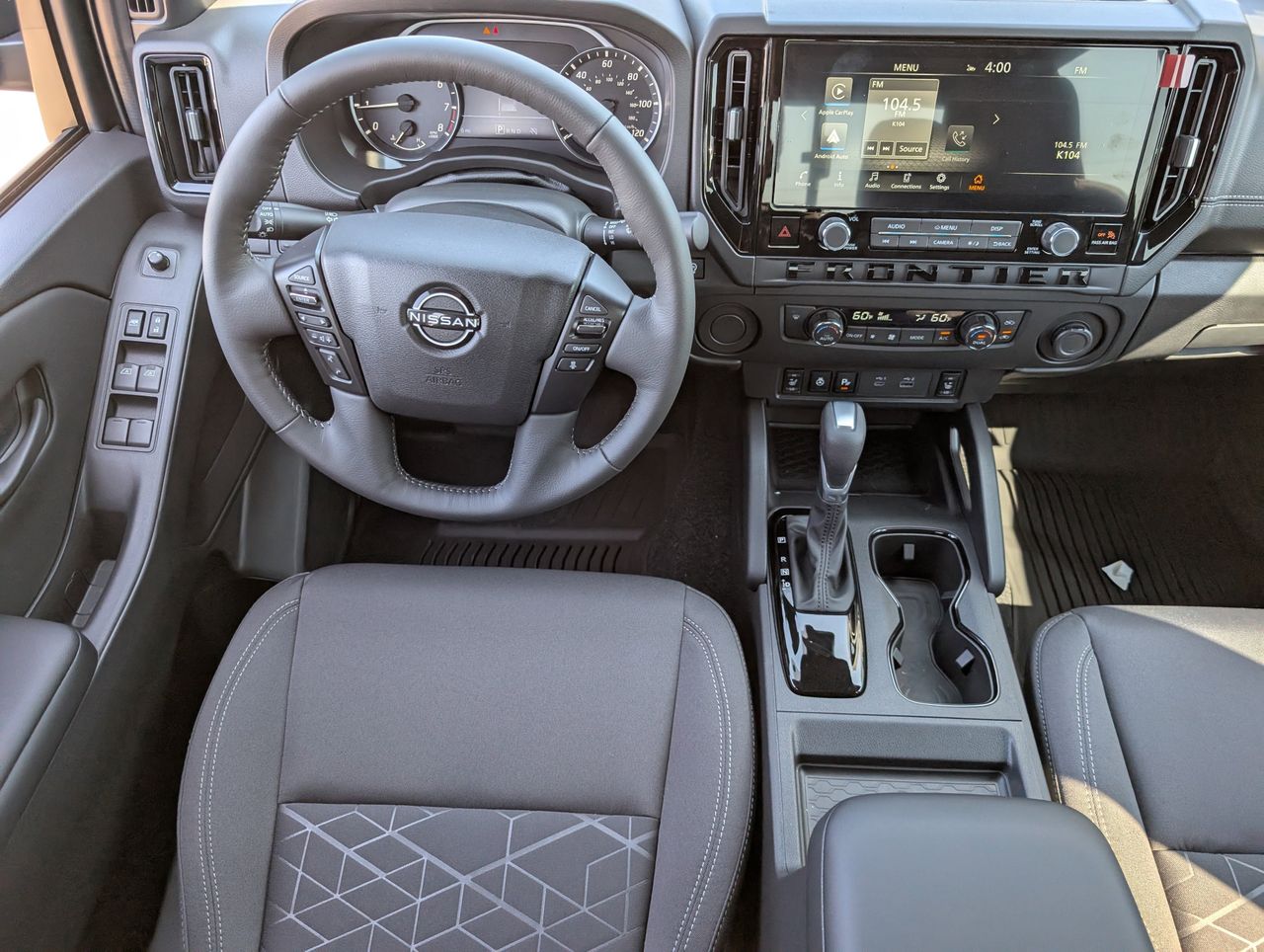 2026 Nissan Frontier SV - Photo 9