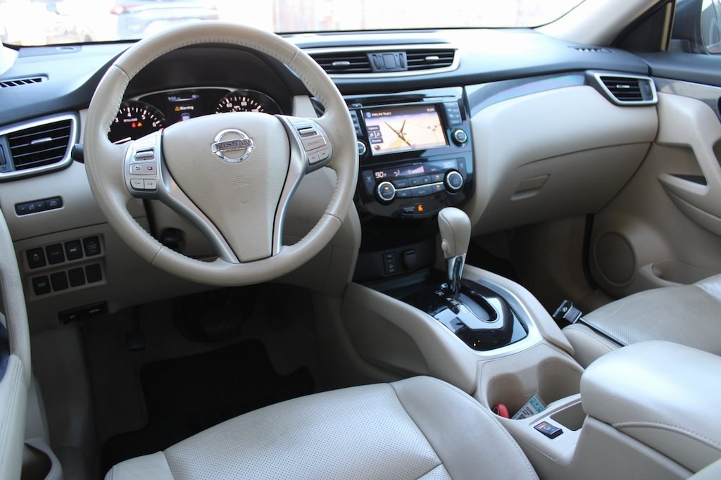 Used 2015 Nissan Rogue SL SUV