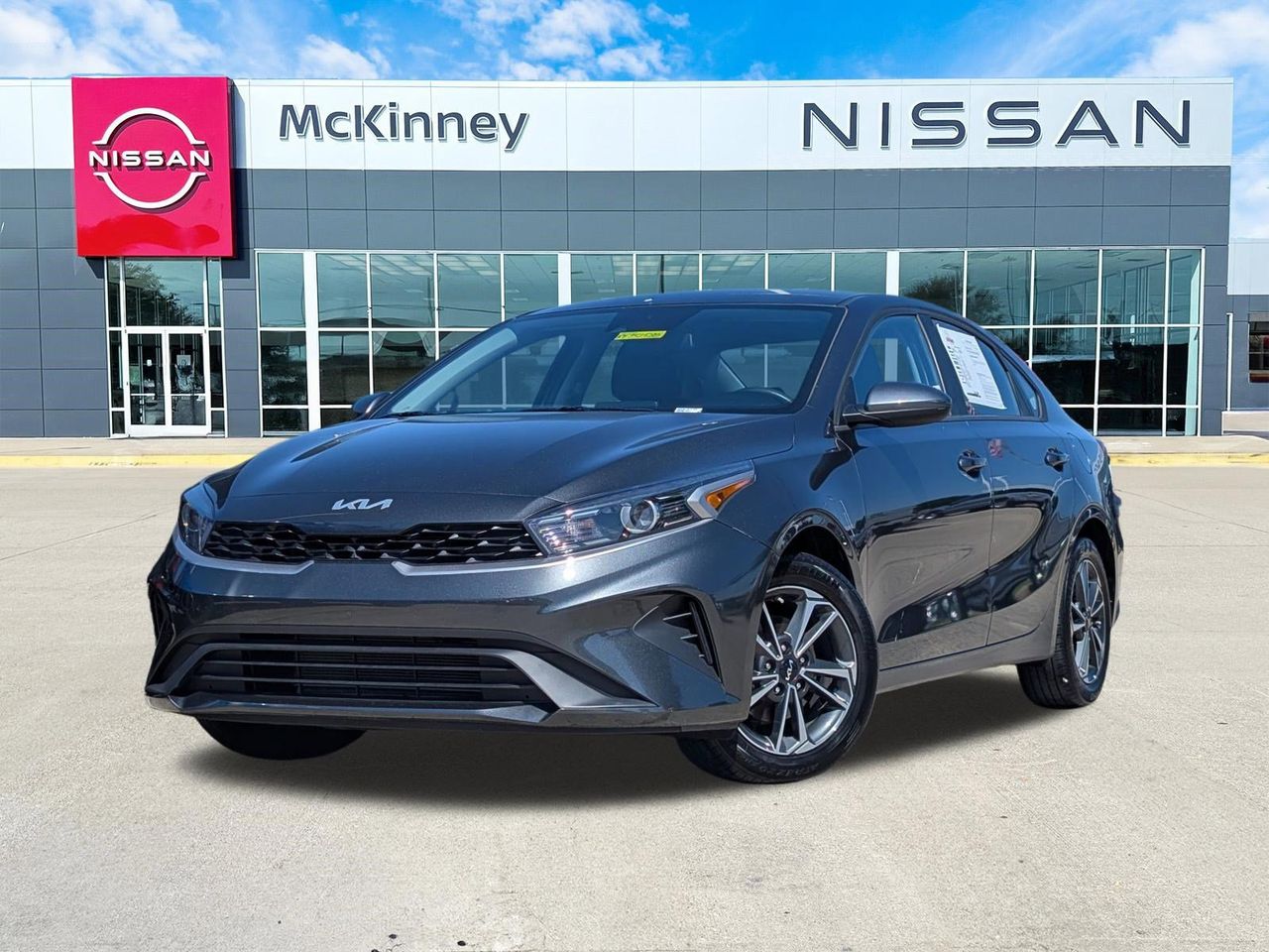 2024 Kia Forte LXS AT's photo