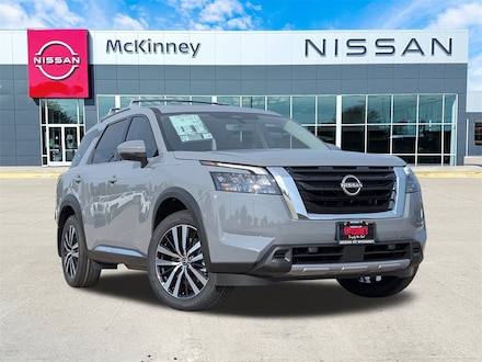 2025 Nissan Pathfinder Platinum SUV