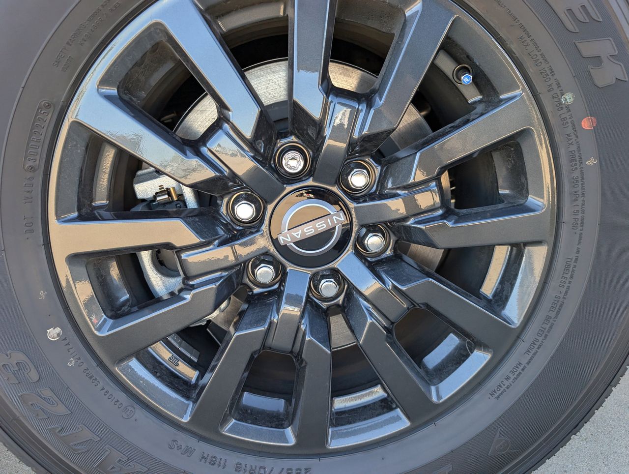 2026 Nissan Armada SV - Photo 6