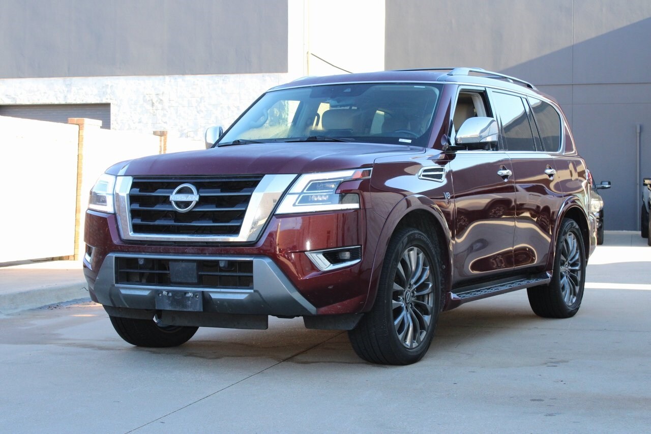 2022 Nissan Armada Platinum photo 2