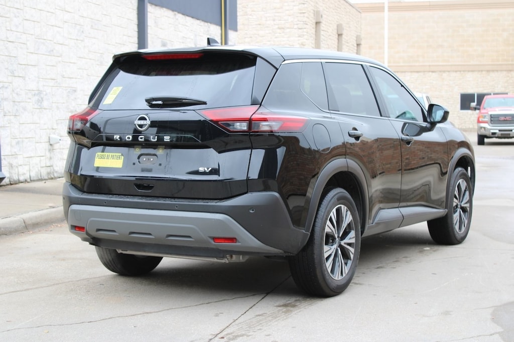 Used 2023 Nissan Rogue SV SUV