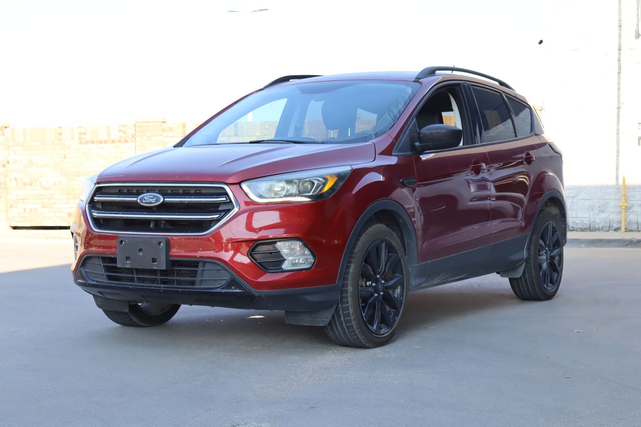 Used 2018 Ford Escape SE with VIN 1FMCU9GD1JUA26532 for sale in McKinney, TX