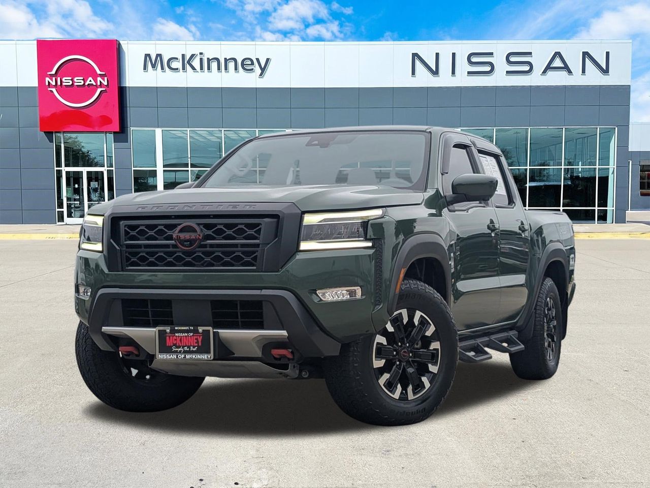 2023 Nissan Frontier PRO-4X Crew Cab 4X4's photo