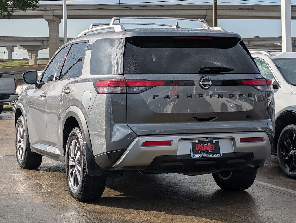 Certified 2024 Nissan Pathfinder SL w/Nav/Blackappearancepkg SUV