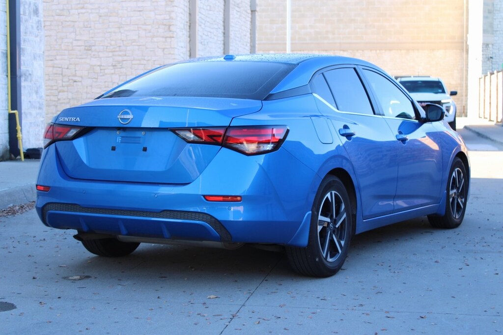 Used 2025 Nissan Sentra SV w/All-Weatherpkg Sedan