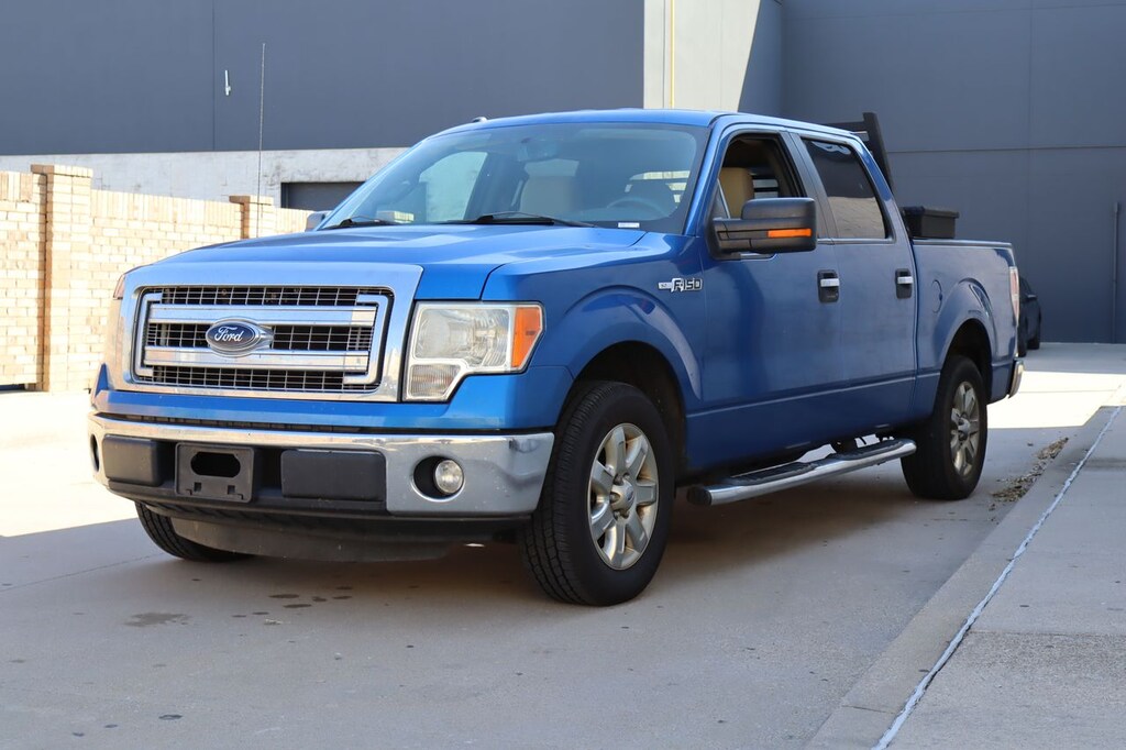 Used 2013 Ford F-150 XLT w/301A/Chromepkg Truck SuperCrew Cab