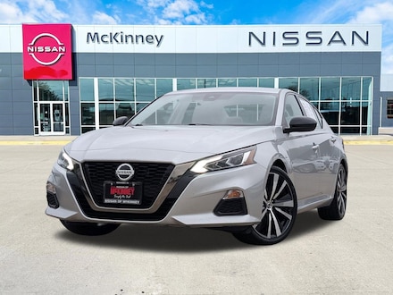 2021 Nissan Altima 2.5 SR Sedan