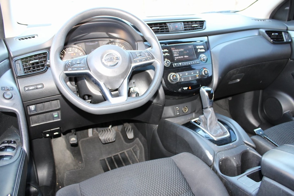 Used 2018 Nissan Rogue Sport S w/Appearancepkg SUV