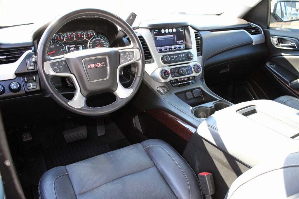 Used 2020 GMC Yukon XL SLT Standard Edition w/Reardvd SUV