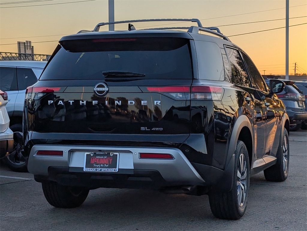 New 2025 Nissan Pathfinder SL SUV