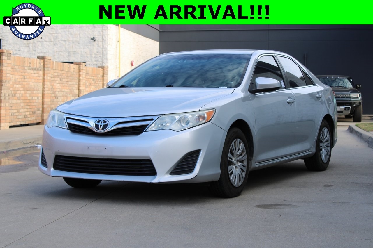 2014 Toyota Camry LE