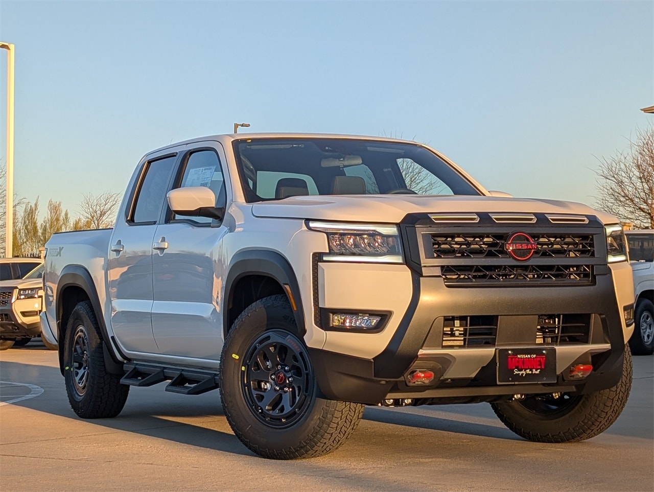 2026 Nissan Frontier PRO-X's photo