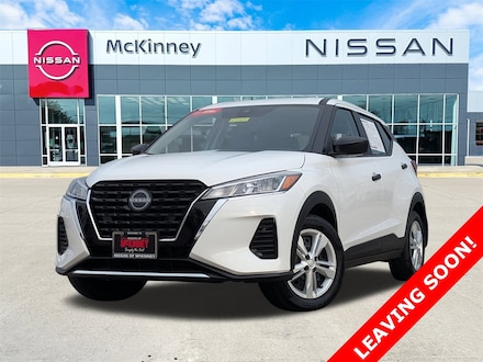 2025 Nissan Kicks Play S SUV