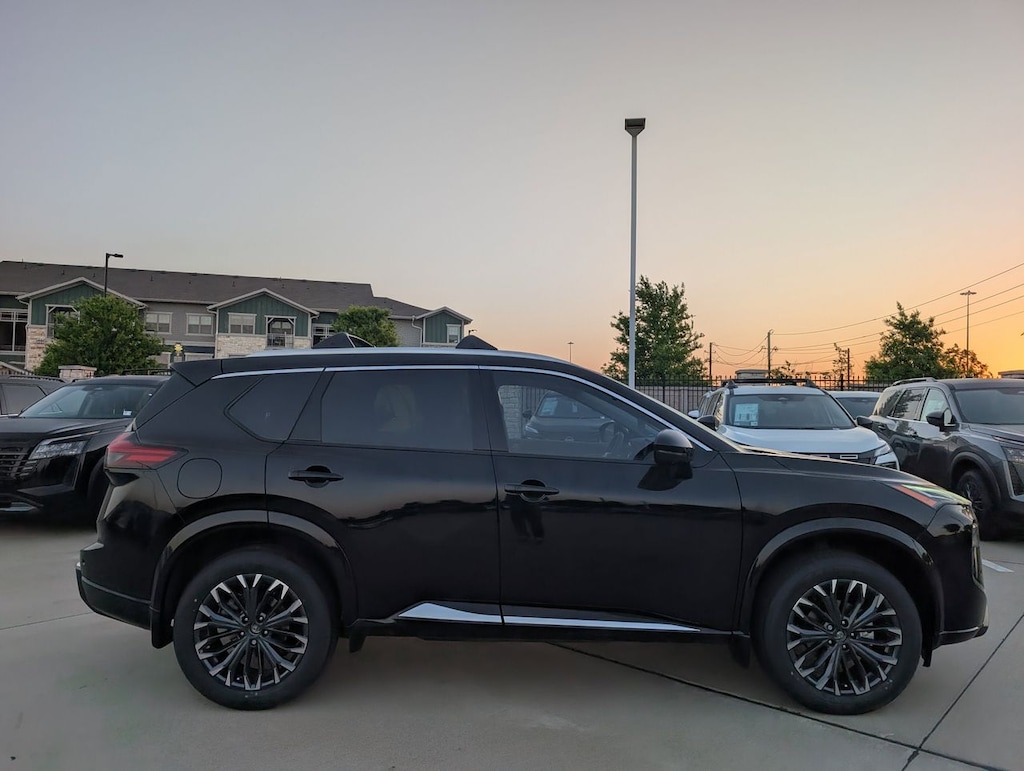 New 2026 Nissan Rogue Platinum SUV