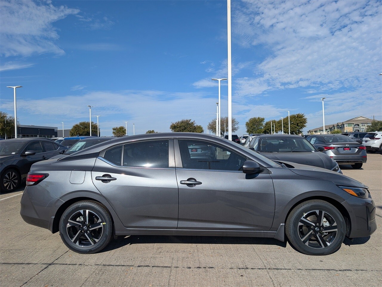 2025 Nissan Sentra SV photo 2