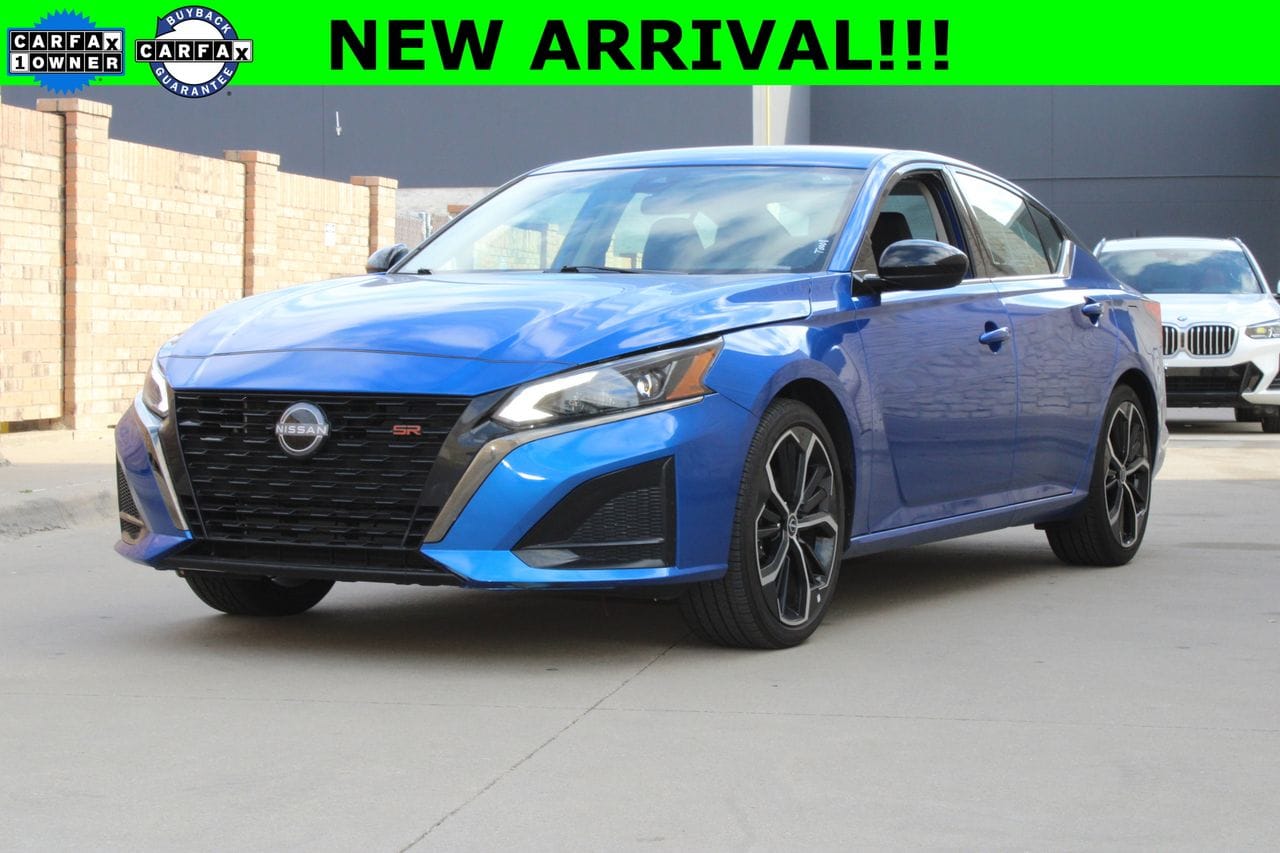 2025 Nissan Altima SR