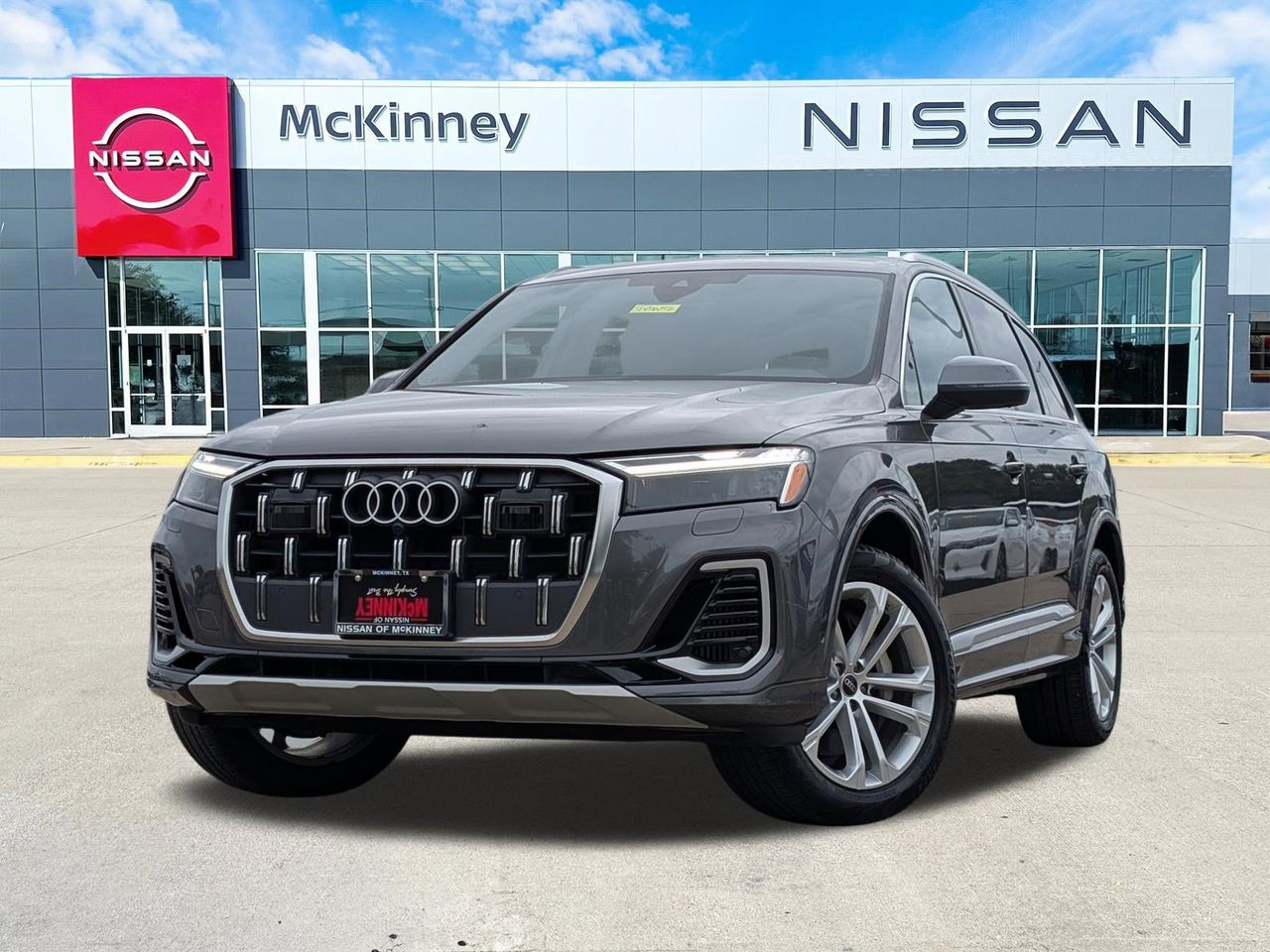 2025 Audi Q7 55 Premium Plus quattro Tiptronic's photo