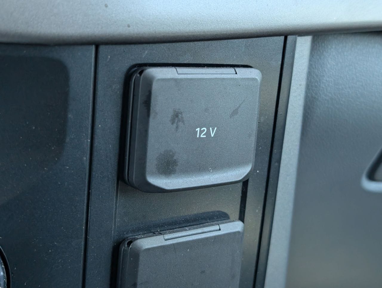 2025 Ford F-150 XLT - Photo 19
