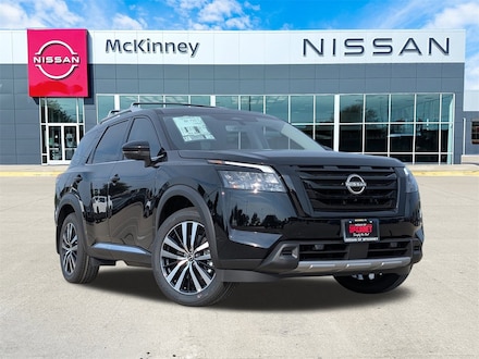 2025 Nissan Pathfinder Platinum SUV