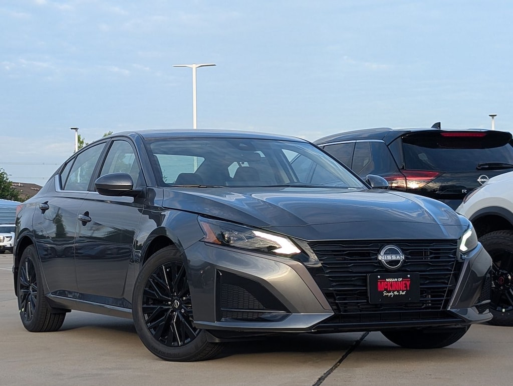 New 2026 Nissan Altima SV Sedan