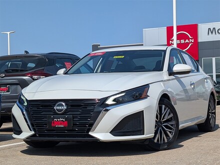 2023 Nissan Altima 2.5 SV Sedan