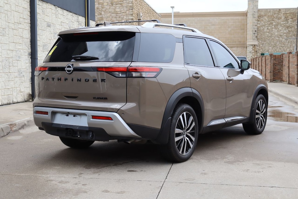 Certified 2024 Nissan Pathfinder Platinum SUV