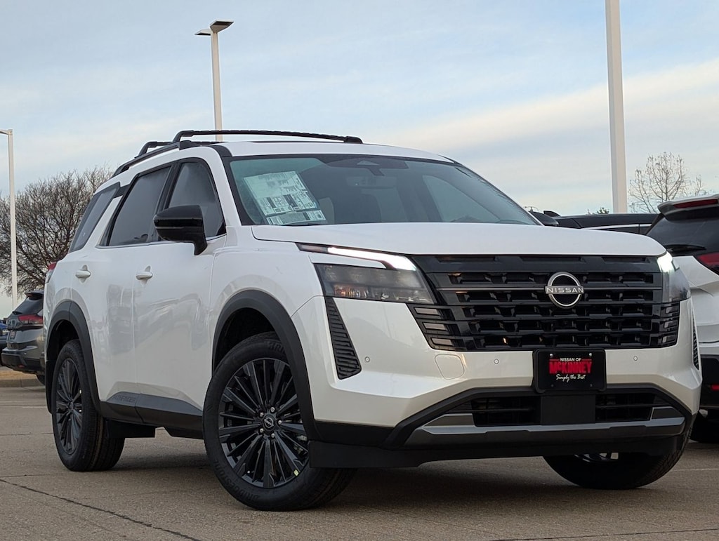 New 2026 Nissan Pathfinder SL SUV