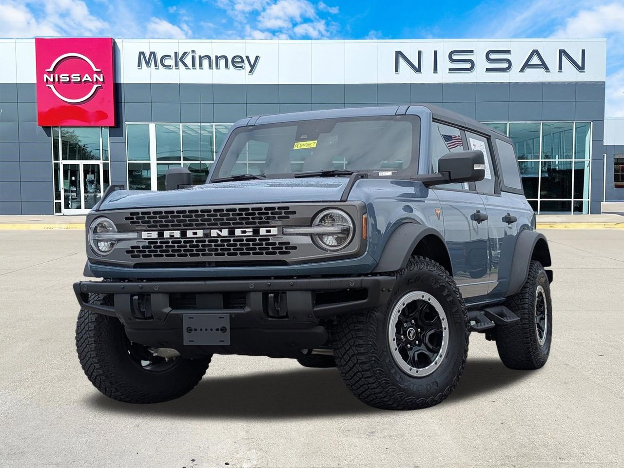 2023 Ford Bronco Badlands 4x4's photo