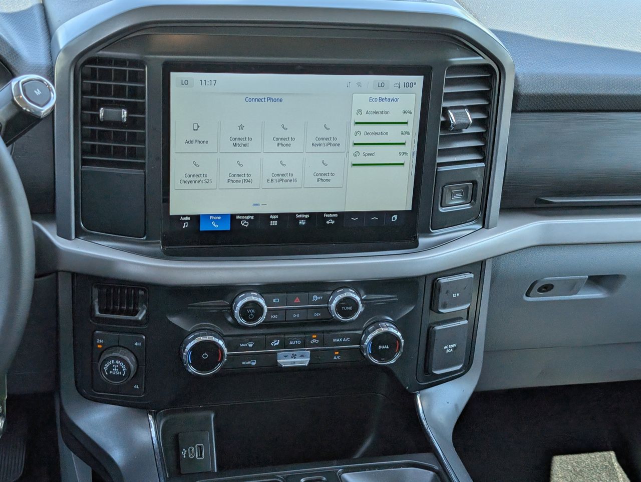 2025 Ford F-150 XLT - Photo 12