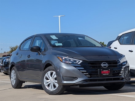 2025 Nissan Versa 1.6 S Sedan