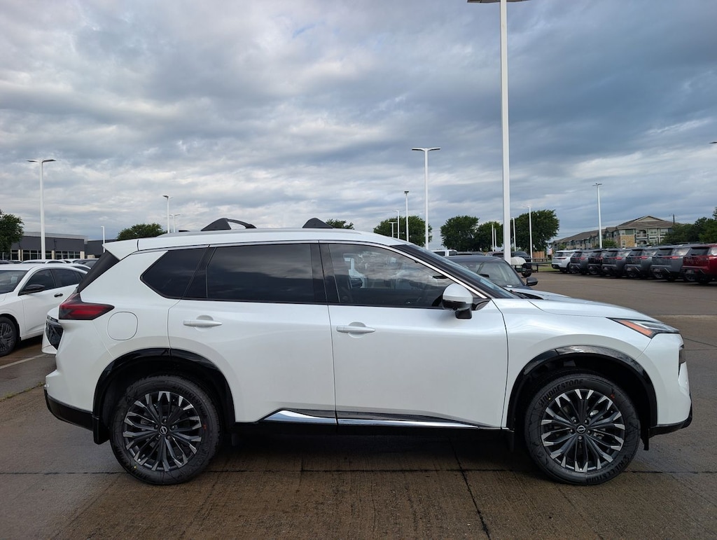 New 2026 Nissan Rogue Platinum SUV