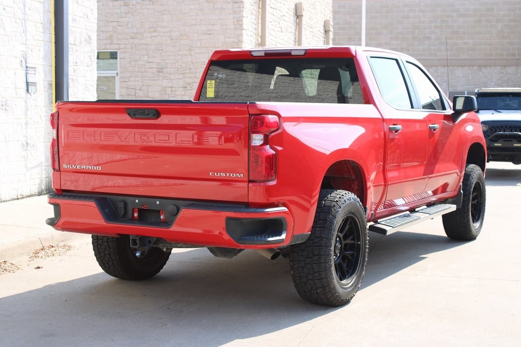 Used 2022 Chevrolet Silverado 1500 Custom w/Convpkg/Valuepkg Truck Crew Cab