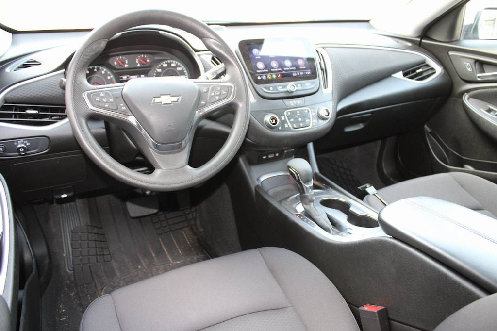 Used 2024 Chevrolet Malibu LT 1LT Sedan