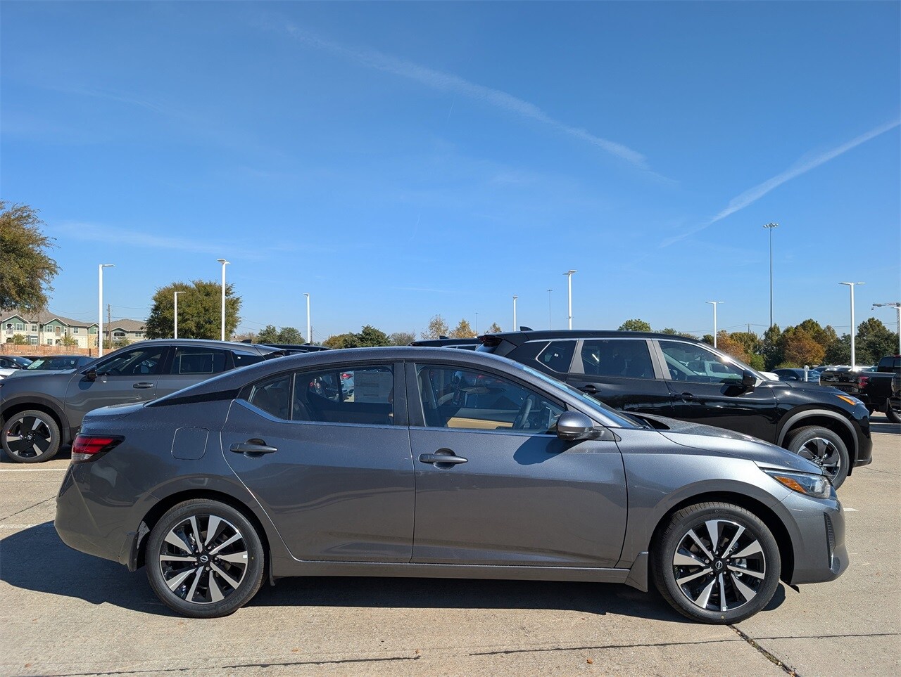 2025 Nissan Sentra SV photo 2