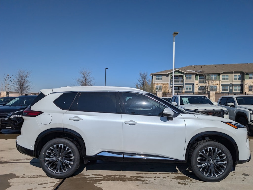 New 2026 Nissan Rogue Platinum SUV