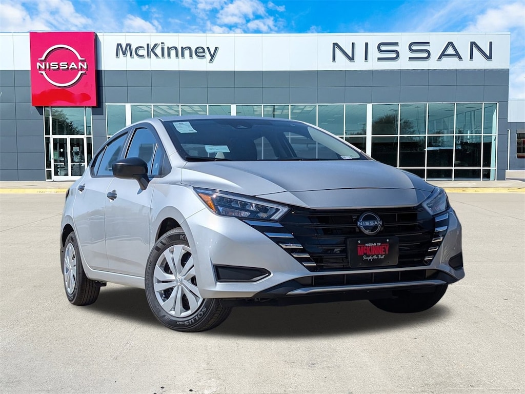 New 2025 Nissan Versa 1.6 S Sedan