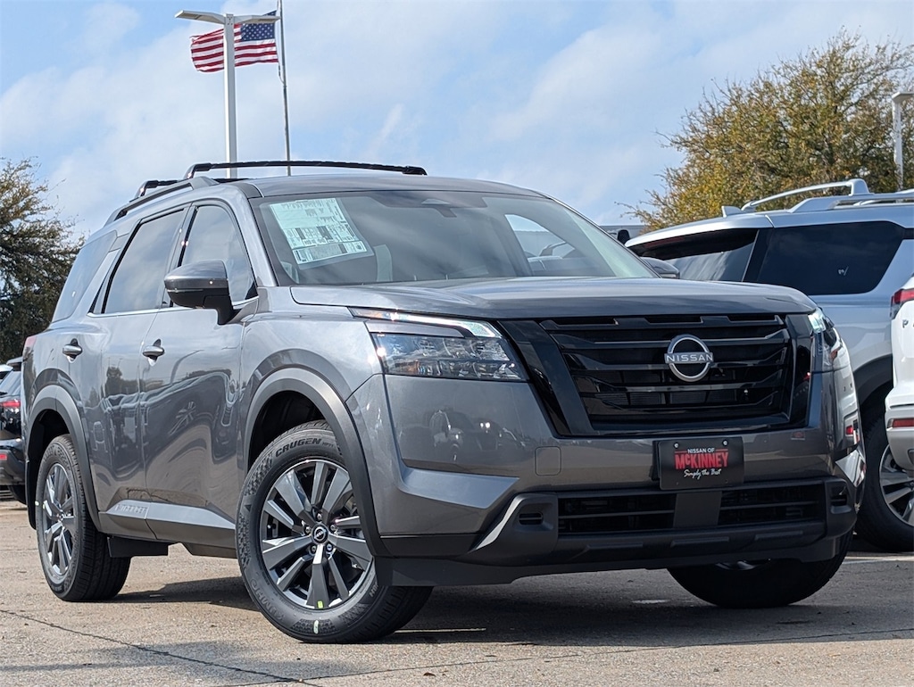 New 2025 Nissan Pathfinder SV SUV