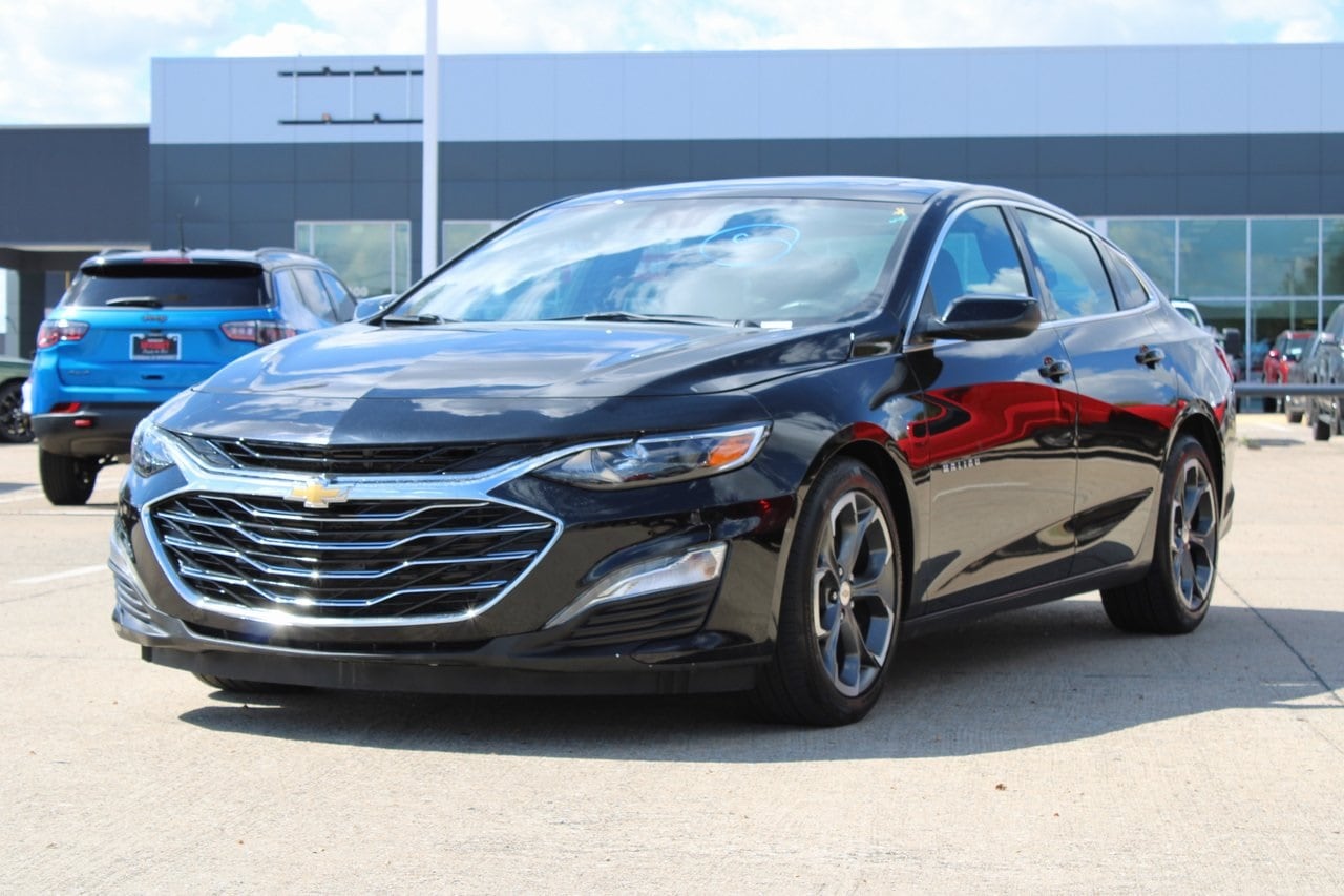 Used 2023 Chevrolet Malibu 1LT with VIN 1G1ZD5ST4PF235534 for sale in Mckinney, TX