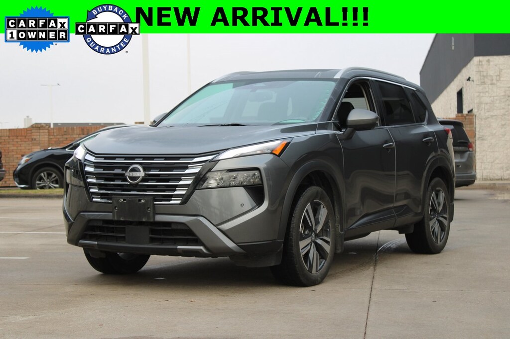 Used 2024 Nissan Rogue SL w/Premiumpkg SUV