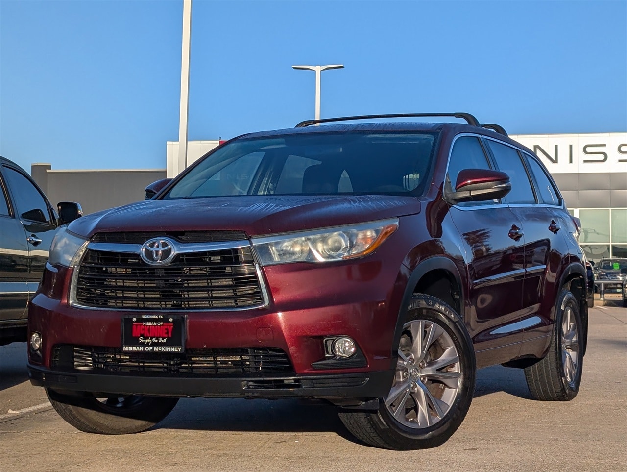 Used 2015 Toyota Highlander LE Plus with VIN 5TDZKRFH3FS088387 for sale in McKinney, TX