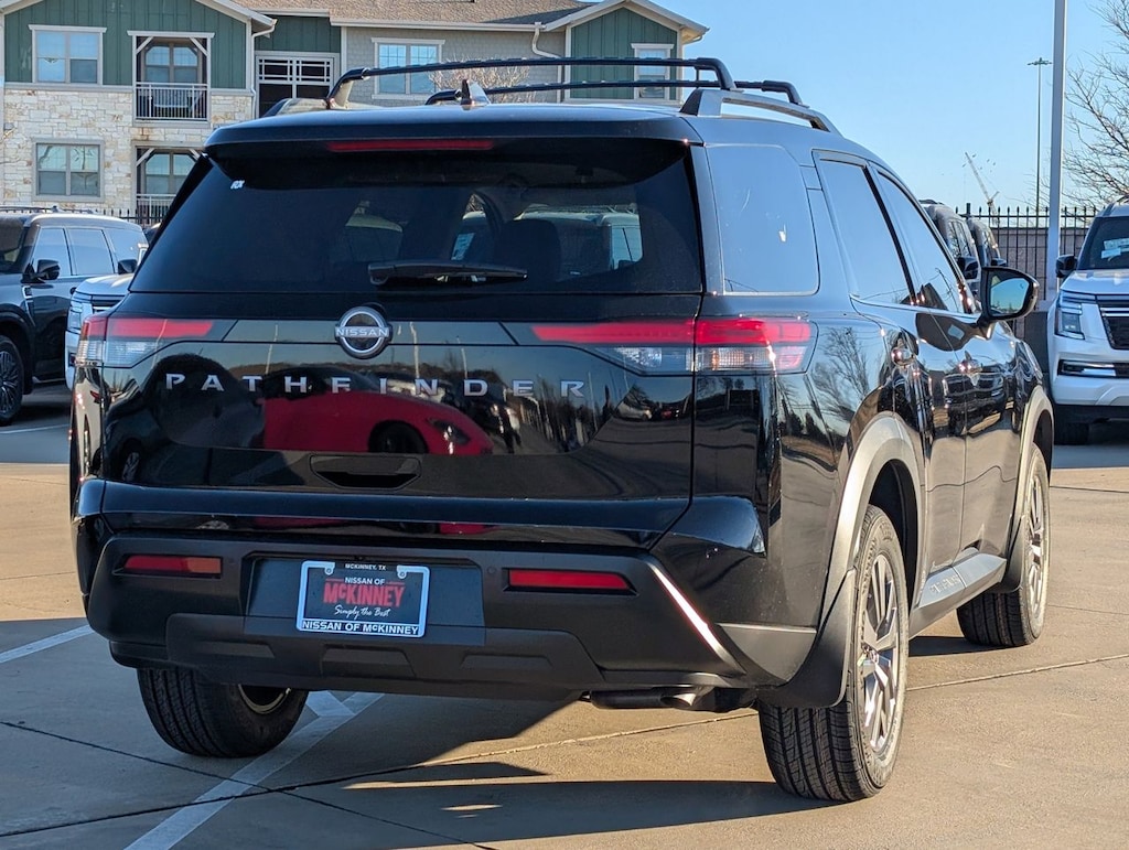 New 2026 Nissan Pathfinder SV SUV
